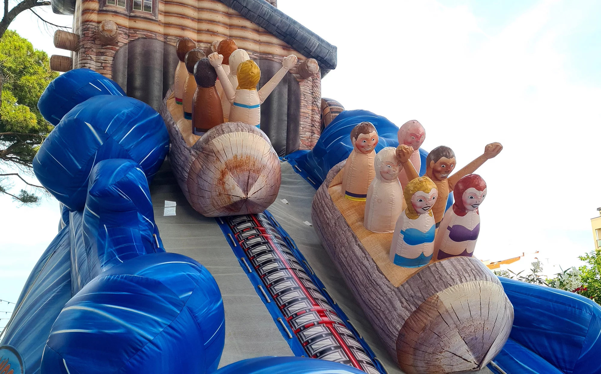 media.Slide_VillageMima_13ClubFamilyHotel