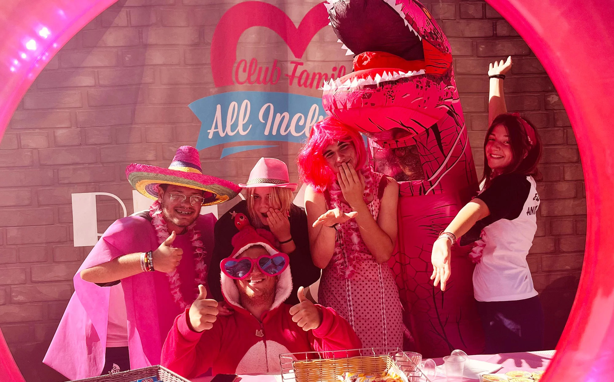 media.Slide_VillageMima_15ClubFamilyHotel