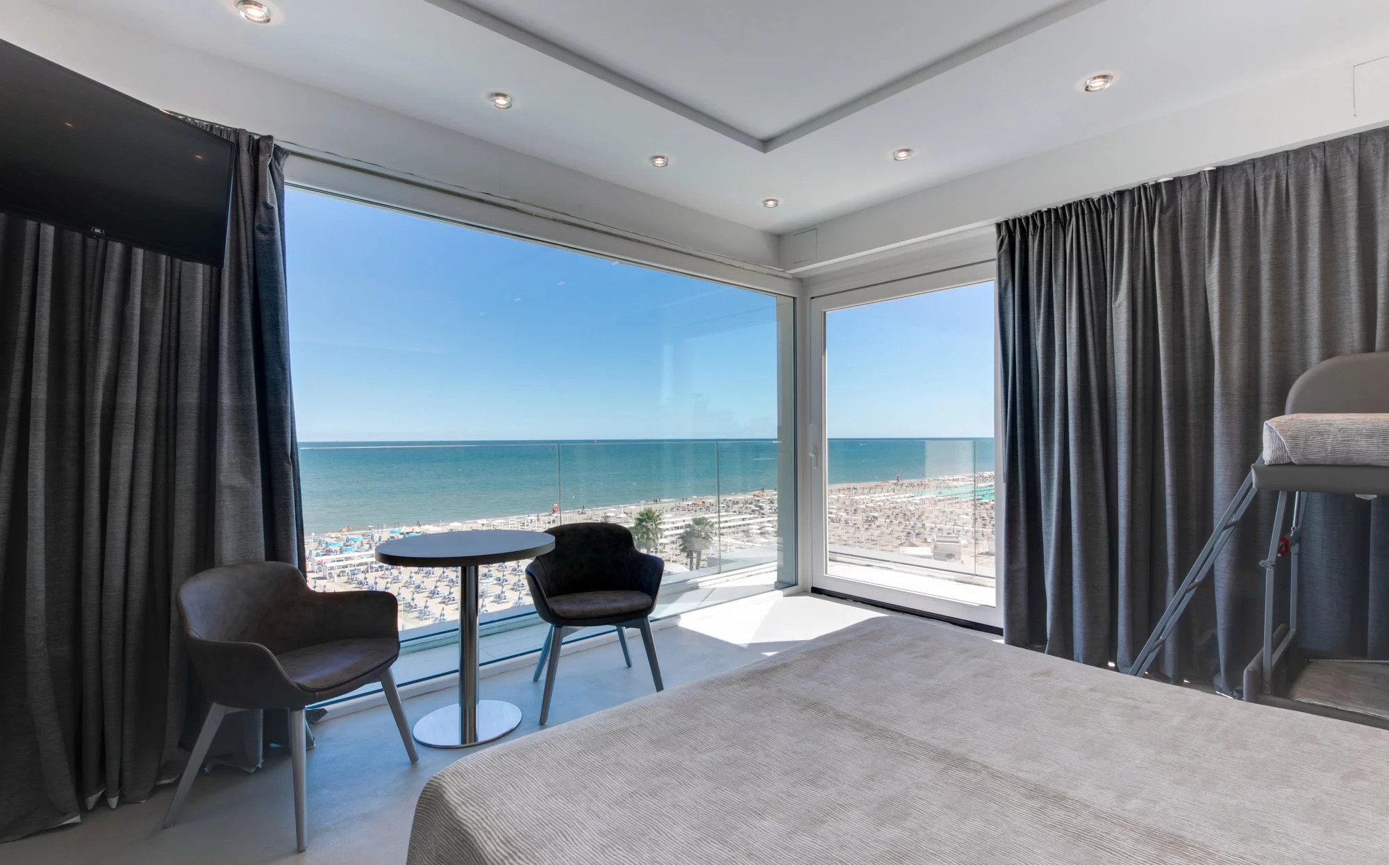 media.Slide_Riccione_5ClubFamilyHotel