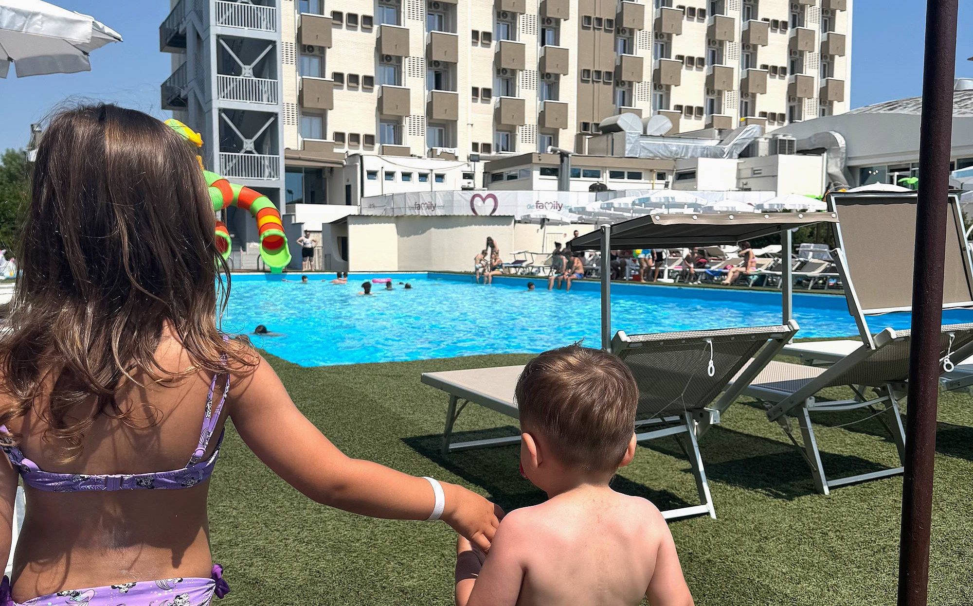 media.slide_mondo_bimbi_cfh_rimini_village