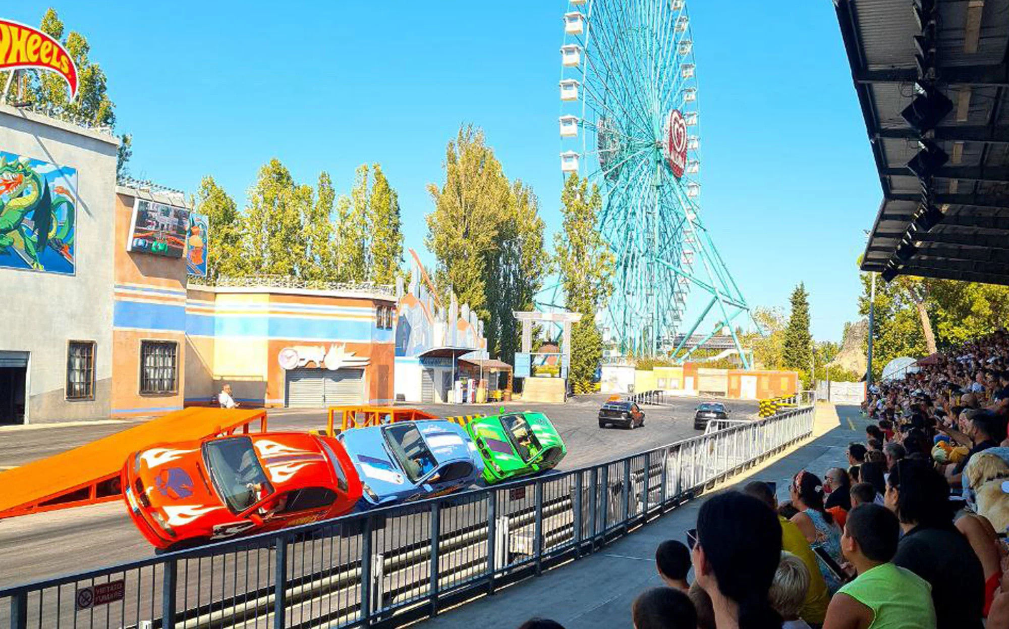 media.Slide-Mirabilandia_1ClubFamilyHotel