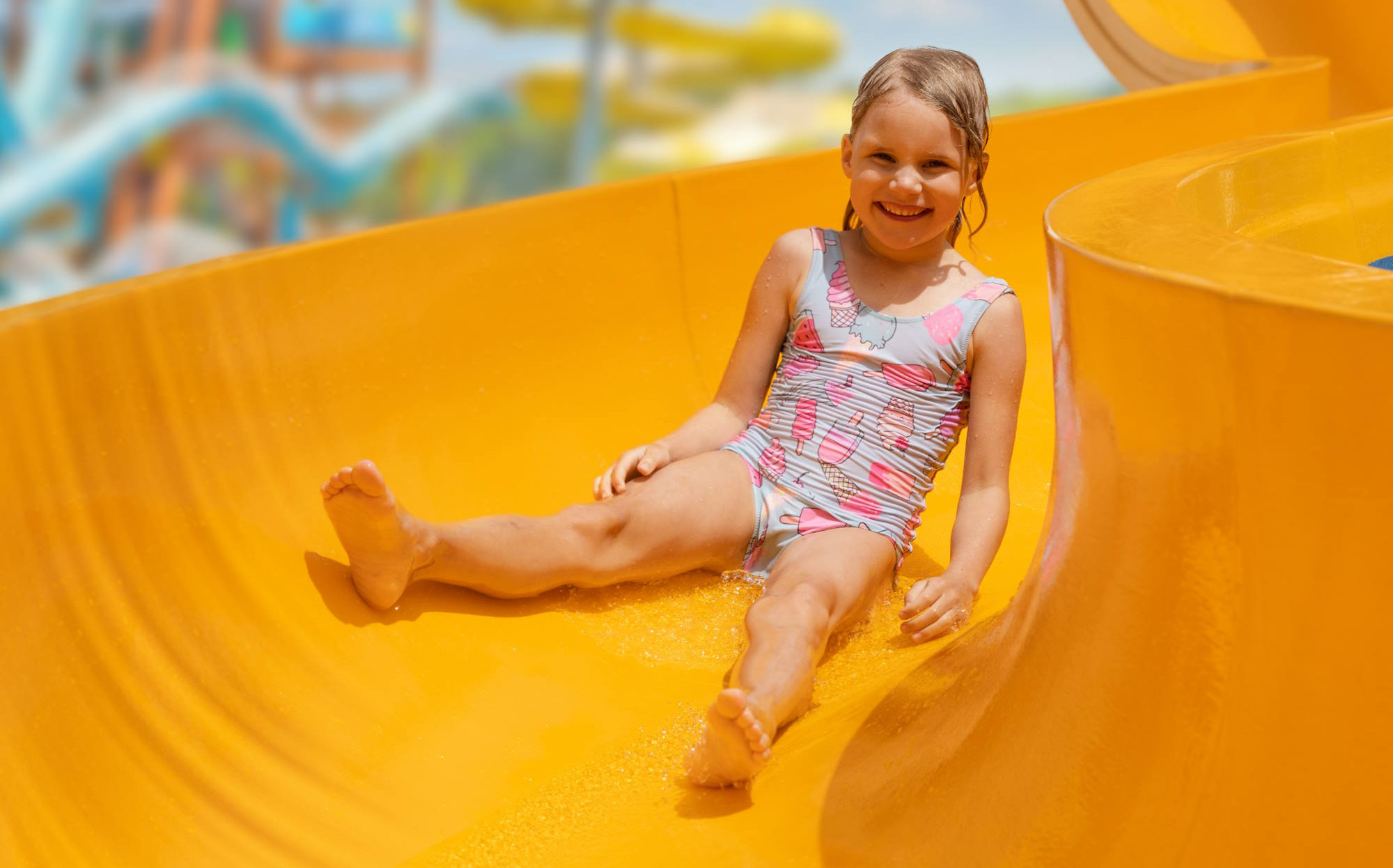 media.Acquascivoli_per_bambini_e_per_ragazzi_al_Parco_Acquatico_Atlantica_Cesenatico_biglietti_ingresso_gratuiti_Vacanze_Club_Family_Hotel